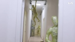 Ankarada insan qəliblərindən heykəllər sərgilənib