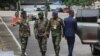 Wasu daga cikin Rundunar Sojojin ECOWAS lokacin da suka je taron gaggawa na kwana biyu a Accra, Ghana
