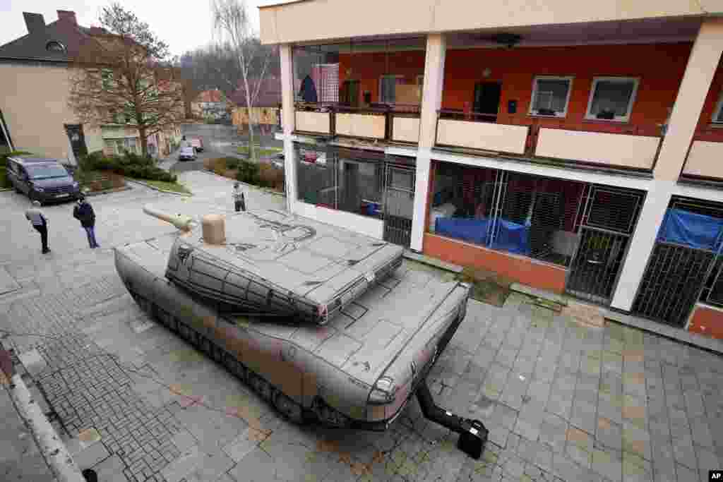 An inflatable decoy of an Abrams tank is presented to media in Decin, Czech Republic.&nbsp;Czech company, Inflatech, has made a wide range of replicas of heavy arms, armored vehicles, aircraft or artillery, including U.S.-made HIMARS rocket system, the weapons that were among the billions of dollars in Western military aid that has helped Ukraine fight off the Russians since the Feb. 24 invasion.&nbsp;