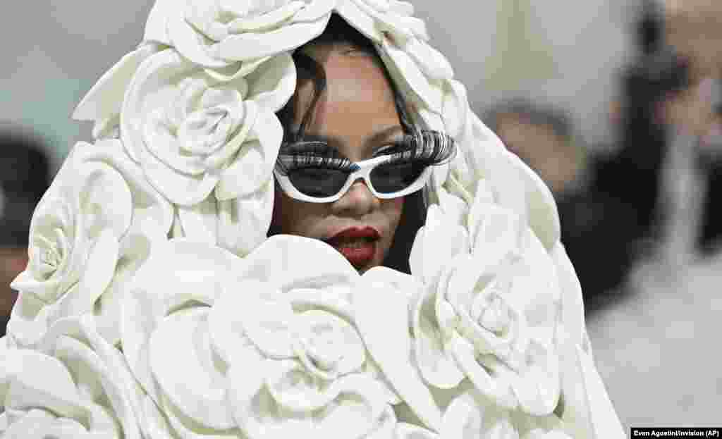 Rihanna attends The Metropolitan Museum of Art&#39;s Costume Institute benefit gala celebrating the opening of the &quot;Karl Lagerfeld: A Line of Beauty&quot; exhibition, May 1, 2023, in New York.&nbsp;