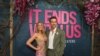 เบลค ไลฟลี และไรอัน เรย์โนลด์ ร่วมถ่ายภาพที่การเปิดตัวฉาย It Ends With Us ที่นิวยอร์กซิตี้ เมื่อ 6 ส.ค. 2567