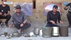 Bakır Mutfak Eşyalarıyla Ritim Orkestrası Kuruldu