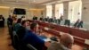 Predsednica Kosova Vjosa Osmani na sastanku sa predstavnicima političkih partija (Foto: VOA)