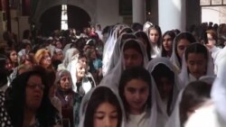 Civaka Krîstiyan li Qamîşlo Cejna Easterê Pîroz Dikin