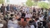 د پرله پسې هدفي وژنو پرضد د شمالي وزیرستان د خلکو احتجاجي پرلت نن په 71مه ورځ دوام لري چې پکې دوی د حکومت نه په علاقه کې په پشپړ ډول د امنیت د ټینګښت غوښته کوي