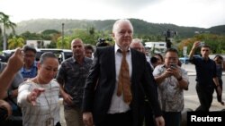 Julian Assange dolazi u sud u Saipanu, 26. jun 2024. (Foto:REUTERS/Kim Hong-Ji)