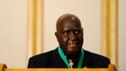 EleZimbabwe Likhalela eleZambia Lomdeni Kamuyi uKenneth Kaunda