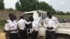 Des policiers à N’Djamena, Tchad, 28 août 2017. (VOA/André Kodmadjingar)