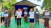 សមាជិក​សហគមន៍​ឡពាង​ដែល​ស្នើ​ឲ្យ​តុលា​ការ និង​សមត្ថ​កិច្ច​ចុះ​មក​​សិក្សា​ករណី​ជម្លោះ​បឹង​នេសាទ ក្នុង​ឃុំ​តាជេស ក្នុង​ខេត្ត​កំពង់​ឆ្នាំង។ (រូបថត​ពី Facebook)