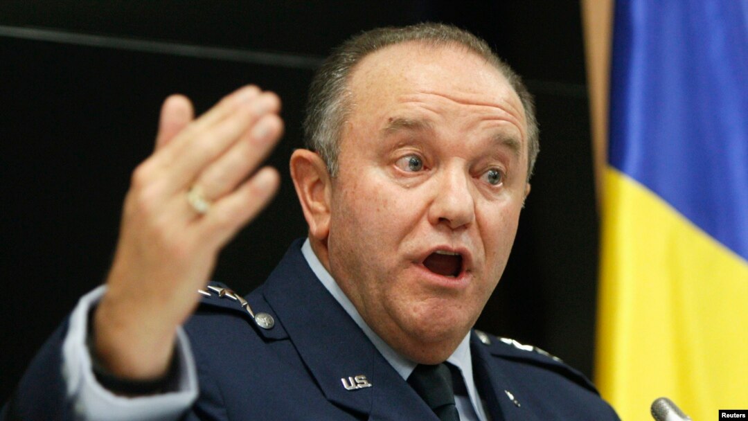 NATO bosh qo'mondoni, AQSh generali Filip Bridlav, Kiyev, 26-noyabr, 2014-yil