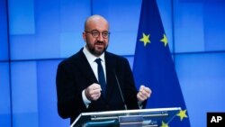 샤를 미셸 유럽연합(EU) 상임의장(사진)과 테워드로스 아드하놈 거브러여수스 세계보건기구(WHO)사무총장이 30일 신종 코로나바이러스 사태 등 세계적 대유행병에 대응한 '팬데믹 조약' 필요성에 대한 화상 공동기자회견을 했다.