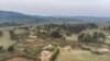 Minembwe, dans la province du Sud-Kivu, à l'est de la République démocratique du Congo, le 7 octobre 2020, par où passe la route qui monte d'Uvira et de Fizi. La route est impraticable (Photo AFP / ALEXIS HUGUET)
