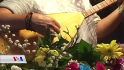 Nîlufer Akbal li Enqerê Konserteke Biçûk Pêşkêş Kir