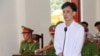 សកម្មជនជាតិ​វៀតណាម​ លោក Hoang Duc Binh ស្ថិត​ក្នុង​តុលាការ​កាលពី​ថ្ងៃទី​២៤ ខែមេសា ឆ្នាំ២០១៨។