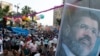 Misirdə rəqib qüvvələr Ramazan bayramını Qahirə küçələrində qeyd edir