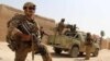 ARHIVA - Komandosi Avganistanske nacionalne armije zauzimaju položaje u vojnoj operaciji u pokrajini Helmand, 2. oktobra 2016.