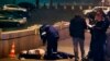 俄主要反对派领袖在莫斯科遇刺身亡