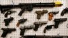Des armes saisies par la police à Los Angeles le 13 février 2019.