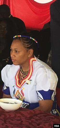 UNkosazana Saliwe Marema, umnikazi weManama Service Station.