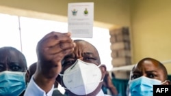 Mutevedzeri wemutungamiri wenyika vari gurukota rezvehutano VaConstantino Chiwenga 