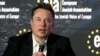 Izvršni direktor Tesle Elon Musk prikazan u Krakovu, Poljska, 22. januara 2024. Manipulirani video potpredsjednice Kamale Harris privukao je pažnju nakon što ga je Musk podijelio na svojoj platformi 26. jula, bez napomene da je prvobitno objavljen kao parodija .