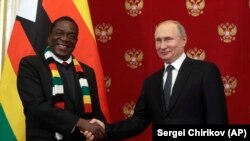 Mutungamiri wenyika VaEmmerson Mnangagwa nemutungamiri weRussia VaValdimir Putin